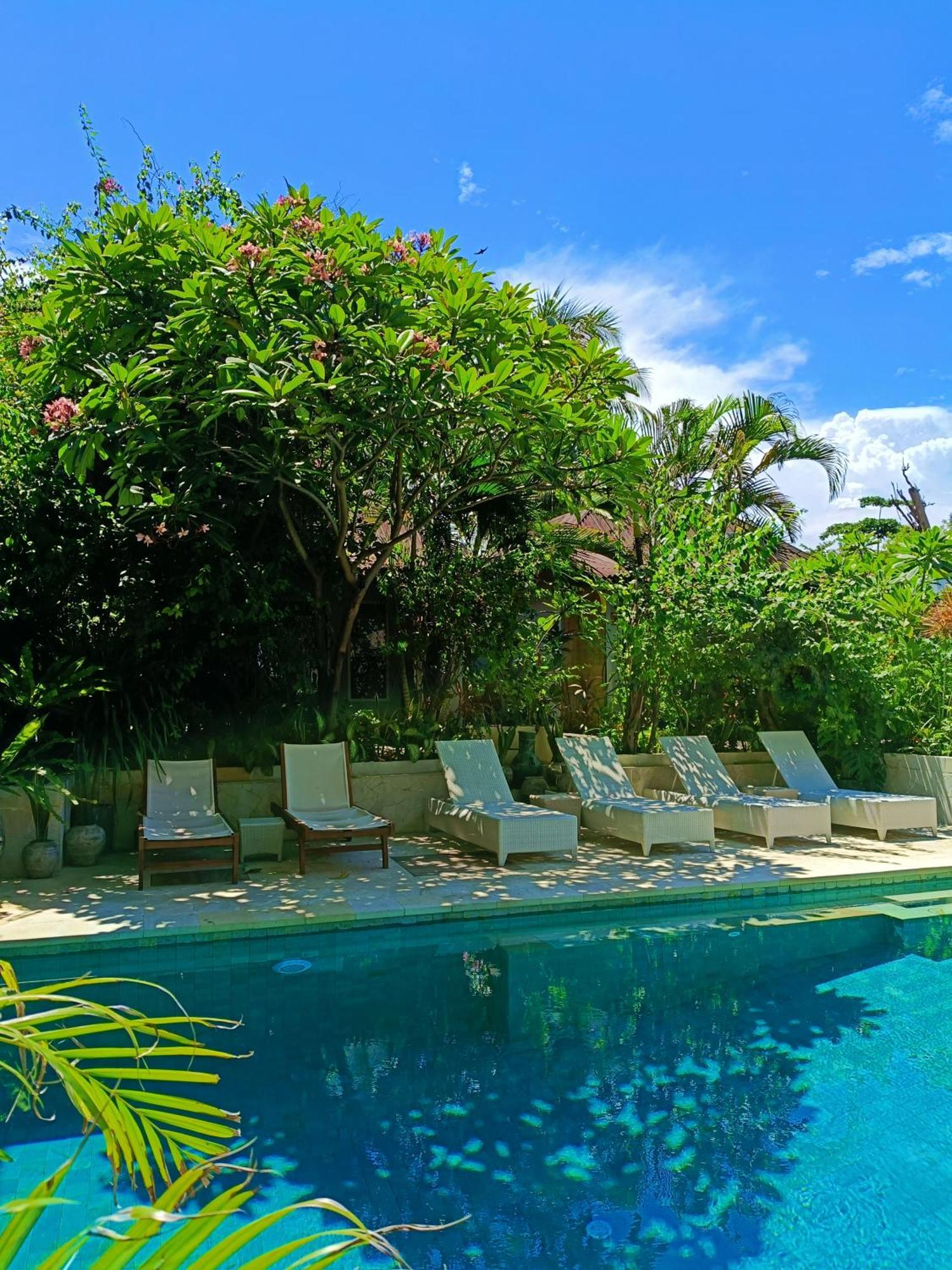 Bale Sampan Boutique Bungalows Gili Trawangan Esterno foto